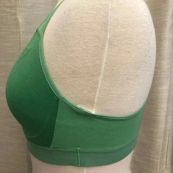 GYMSHARK- Women’s Lightweight High Support Sports Bra - Picture 6 of 11